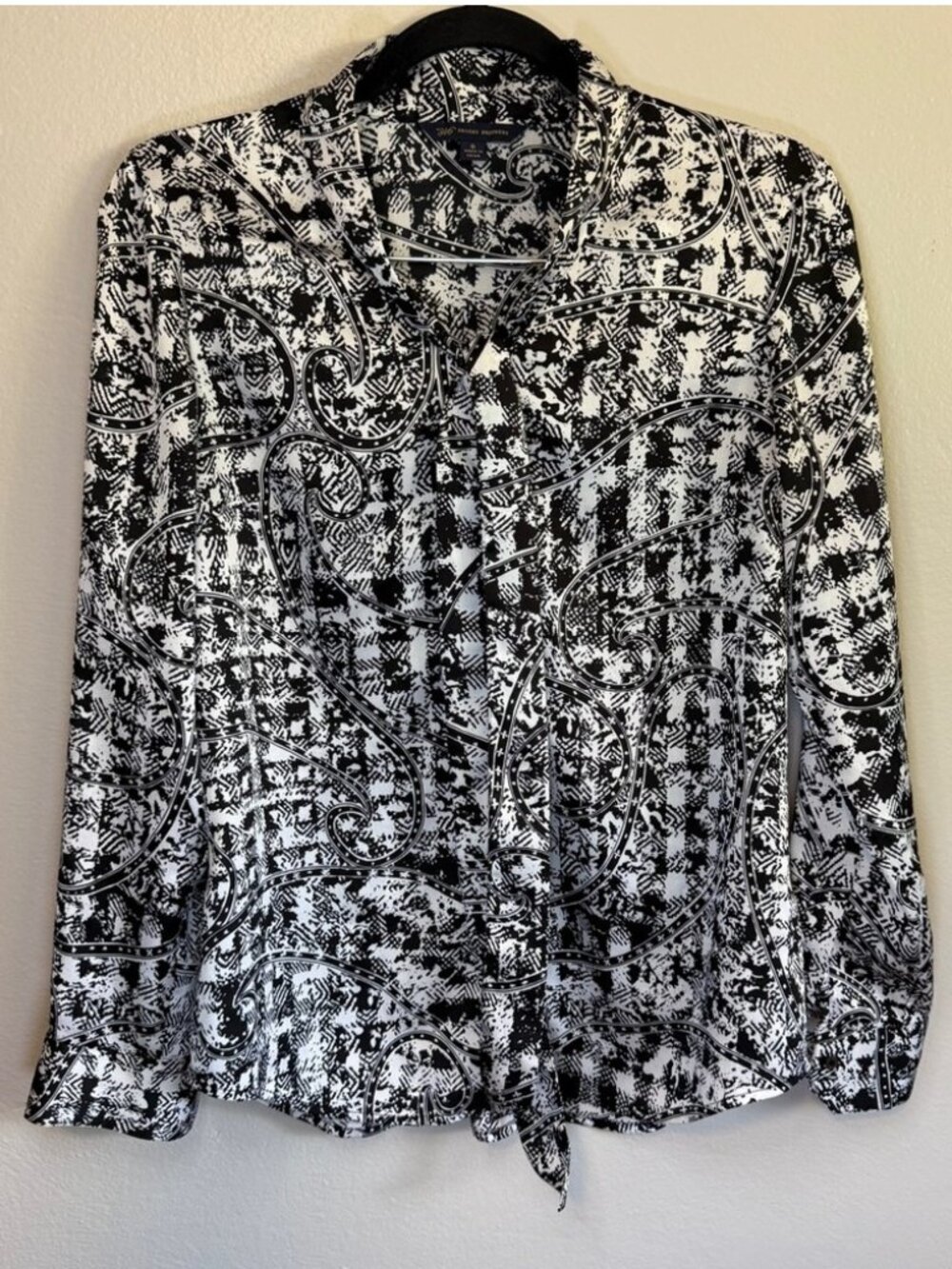 Print Black White Neck Bow Tie Blouse